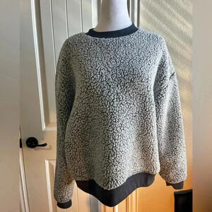 Secret Treasures super soft pullover for women